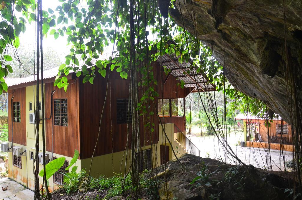 Country House Pulai Holiday Village Gua Musang Kültér fotó